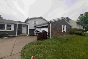 11255 Logenberry Cir, Forest Park, OH 45240 - Photo 1
