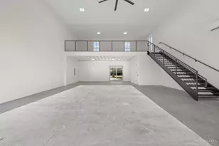 4477 Thirty Fourth Ave, Cincinnati, OH 45209 - Photo 2