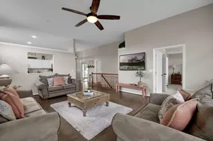 4120 E Village Dr, Mason, OH 45040 - Photo 8