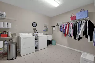 4120 E Village Dr, Mason, OH 45040 - Photo 28