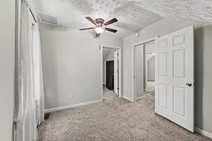 1870 Kahn, Hamilton, OH 45011 - Photo 8