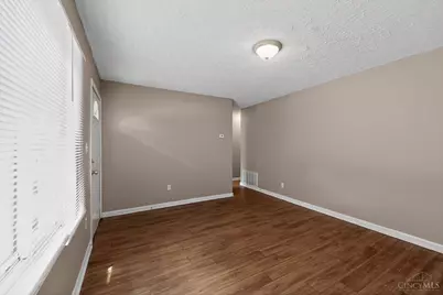 3206 Niagara, Cincinnati, OH 45251 - Photo 12