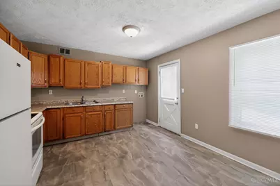 3206 Niagara, Cincinnati, OH 45251 - Photo 16