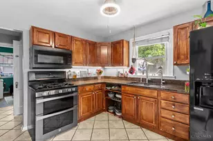 345 Durrell Ave, Cincinnati, OH 45215 - Photo 8