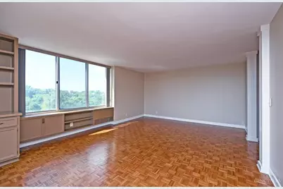 2324 Madison Road #703, Cincinnati, OH 45208 - Photo 8