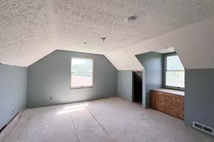 4211 St Rd 252, Mt Carmel, IN 47012 - Photo 6