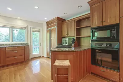 26 Trailbridge Drive, Blue Ash, OH 45241 - Photo 14