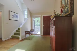 26 Trailbridge Dr, Blue Ash, OH 45241 - Photo 4