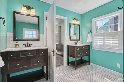 1102 Sunnyslope Drive, Cincinnati, OH 45229 - Photo 18