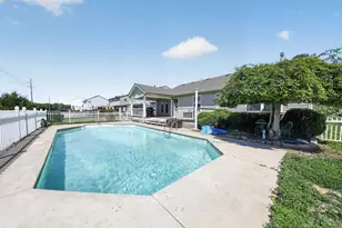 929 W Jameson Ct, Trenton, OH 45067 - Photo 6