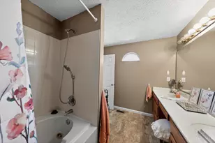 929 W Jameson Ct, Trenton, OH 45067 - Photo 24