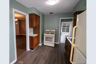 1469 Hill Avenue, Cincinnati, OH 45231 - Photo 10
