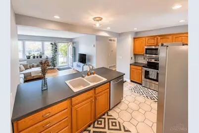 3761 Hermes Drive, Cincinnati, OH 45247 - Photo 6