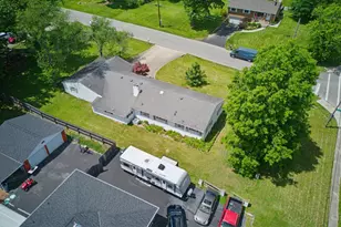 911 Lakeside Dr, Springfield Township, OH 45231 - Photo 46