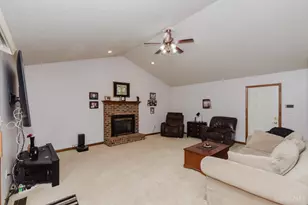 4139 Abbeygate Dr, Beavercreek, OH 45430 - Photo 14