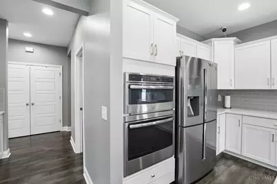1307 Autumn Run Drive, Hamilton Township, OH 45039 - Photo 24