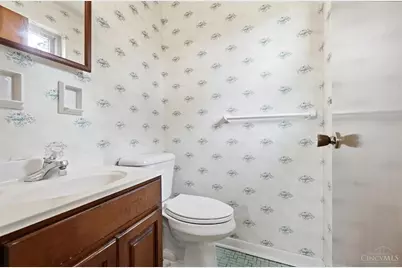 7751 Cella Drive, Cincinnati, OH 45239 - Photo 36