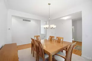 9388 Hickory Hill Ct, Loveland, OH 45140 - Photo 20