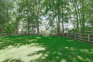 2296 Wilshire Cir, Stonelick Township, OH 45122 - Photo 28