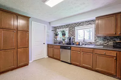 2296 Wilshire Circle, Stonelick Township, OH 45122 - Photo 6