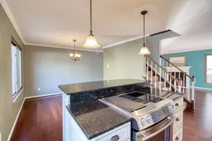 188 Stillmeadow Dr, Pierce Township, OH 45245 - Photo 2