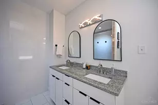 2208 St James Ave, Cincinnati, OH 45206 - Photo 24