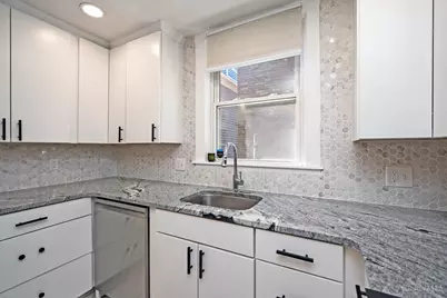 2208 St James Avenue, Cincinnati, OH 45206 - Photo 18
