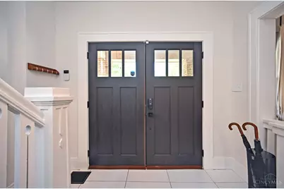 2208 St James Avenue, Cincinnati, OH 45206 - Photo 4