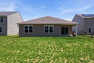 126 Lonny St, Mount Orab, OH 45154 - Photo 6