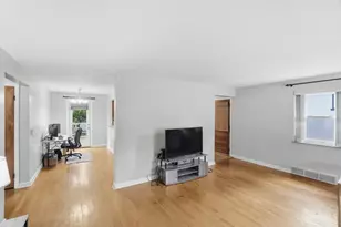 3318 Stevie Ln, Cincinnati, OH 45239 - Photo 8