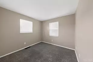 1903 Roosevelt Ave, Springfield Township, OH 45240 - Photo 6