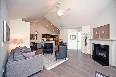 9203 Park Place Circle, West Chester, OH 45069 - Photo 8