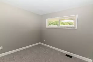 1316 Landis Ln, Springfield Township, OH 45231 - Photo 18
