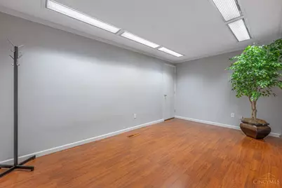 2105 Central Avenue, Middletown, OH 45044 - Photo 12