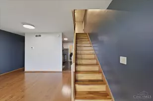 2138 Ohio Ave, Cincinnati, OH 45219 - Photo 32