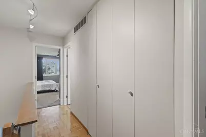 2138 Ohio Avenue #B, Cincinnati, OH 45219 - Photo 18