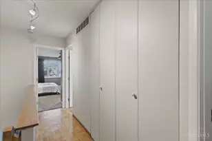 2138 Ohio Ave, Cincinnati, OH 45219 - Photo 18