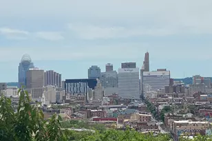 2138 Ohio Ave, Cincinnati, OH 45219 - Photo 4