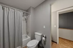 2138 Ohio Ave, Cincinnati, OH 45219 - Photo 42