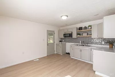 1361 Kylemore Drive, Xenia, OH 45385 - Photo 8