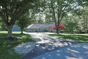 10375 Carriage Trail, Cincinnati, OH 45242 - Photo 2