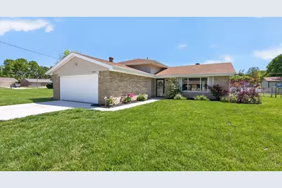 5720 Lake Huron Drive, Fairfield, OH 45014 - Photo 2