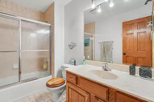 5912 Bridgeview Ct, Cincinnati, OH 45248 - Photo 18