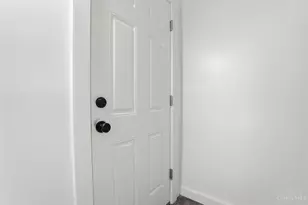 4569 N Edgewood Ave, Cincinnati, OH 45232 - Photo 16
