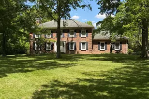 1212 Creekwood Rd, Stonelick Township, OH 45103 - Photo 2