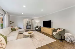 6480 Honeysuckle Dr, Cincinnati, OH 45230 - Photo 6