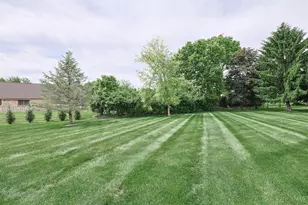 638 Primrose Ln, Tipp City, OH 45371 - Photo 42