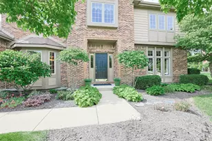638 Primrose Ln, Tipp City, OH 45371 - Photo 1