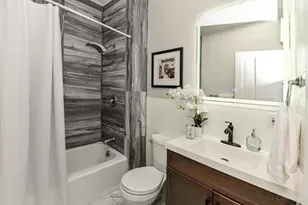 4235 Vine St, Cincinnati, OH 45217 - Photo 32