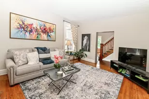 4235 Vine St, Cincinnati, OH 45217 - Photo 10